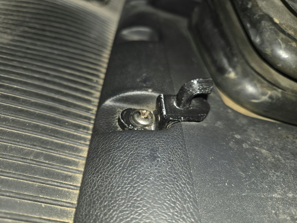 Peterbilt 389 Floor Mat Retainer Clip | PETG Floor Mat Holder | Semi Truck Interior Accessory | 3D Printed Floor Mat Bracket