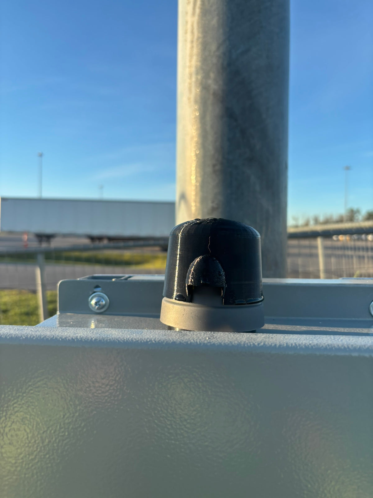 Intermatic Twistlock Thermal Photocontrol Light Shield Hood